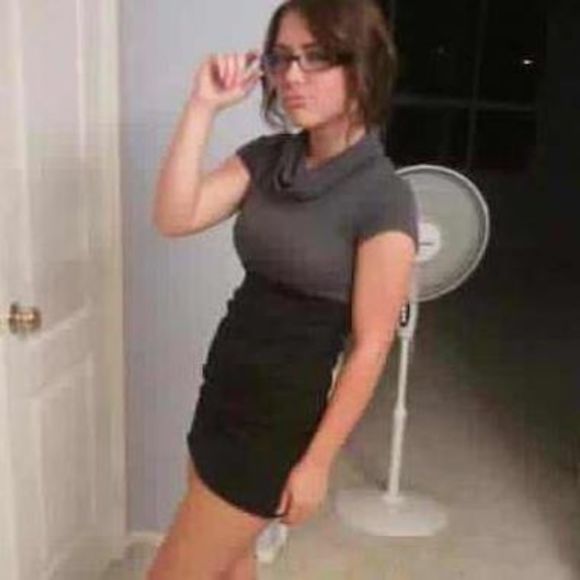 Meet your Posher, Emerald - Picture 1 of 1